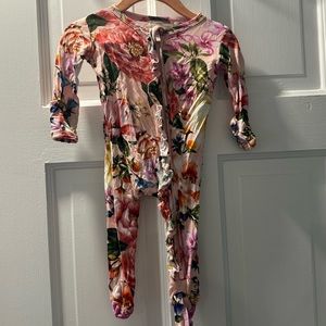 POSH PEANUT RUFFLE ONESIE NEWBORN!